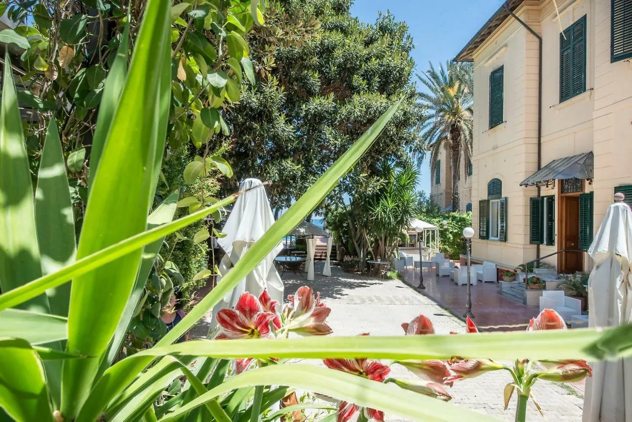 ** Frühstückspension B&B Villa Liberty Sul Mare Palermo Italien