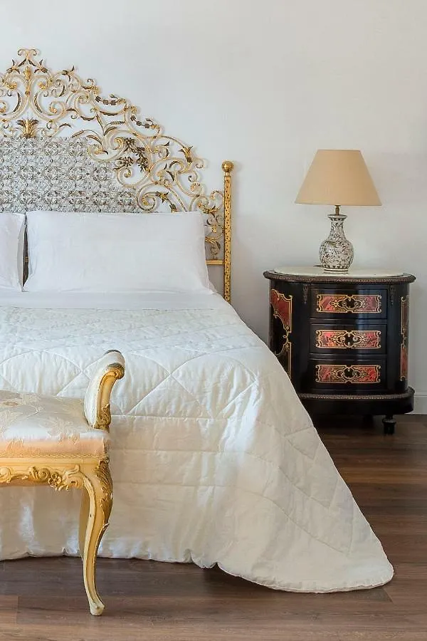 B&B Villa Liberty Sul Mare 팔레르모 2*,