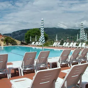 https://residence-corte-camaldoli.hotelinveneto.com