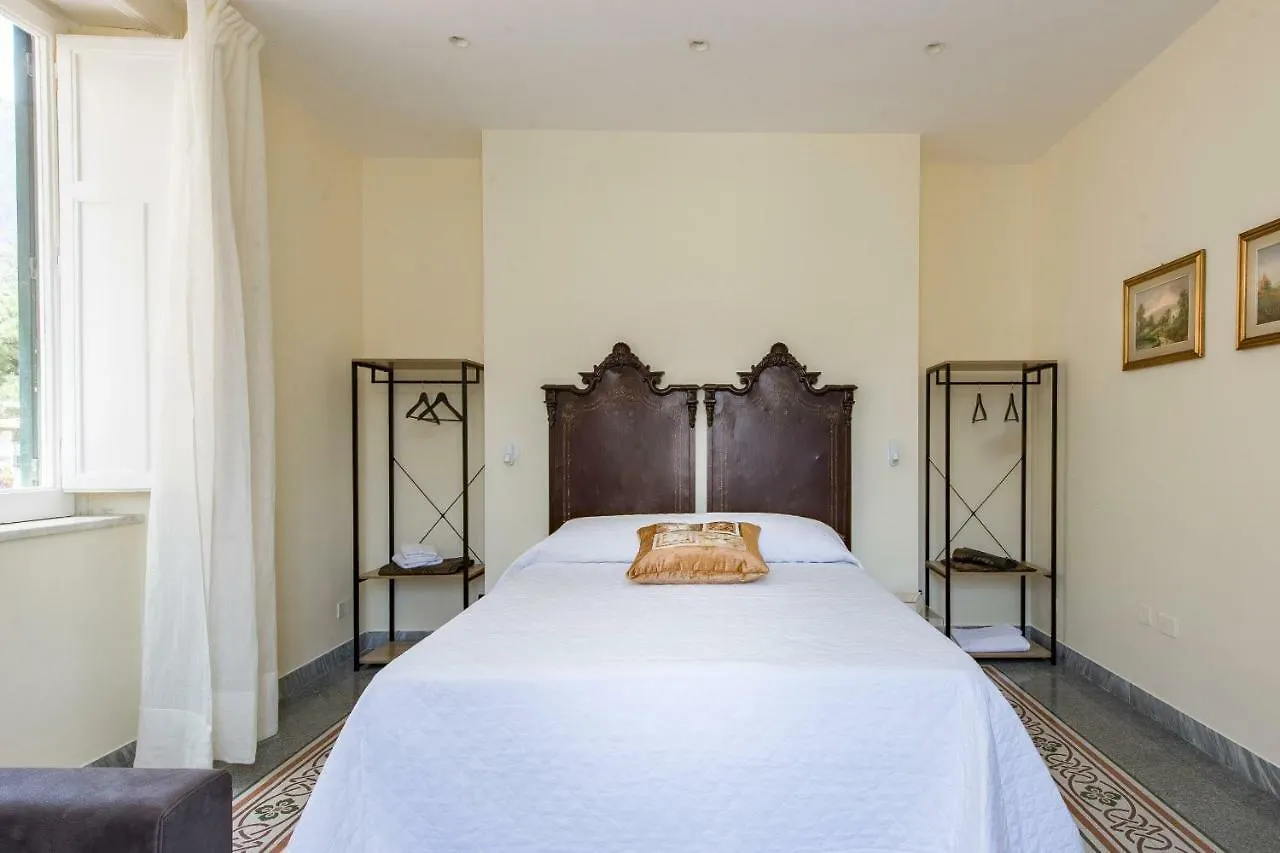B&B Villa Liberty Sul Mare Palermo 2*,  Itália
